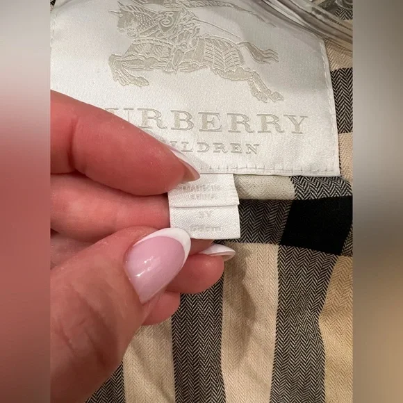 Girls Burberry jacket! Size 3 years old
